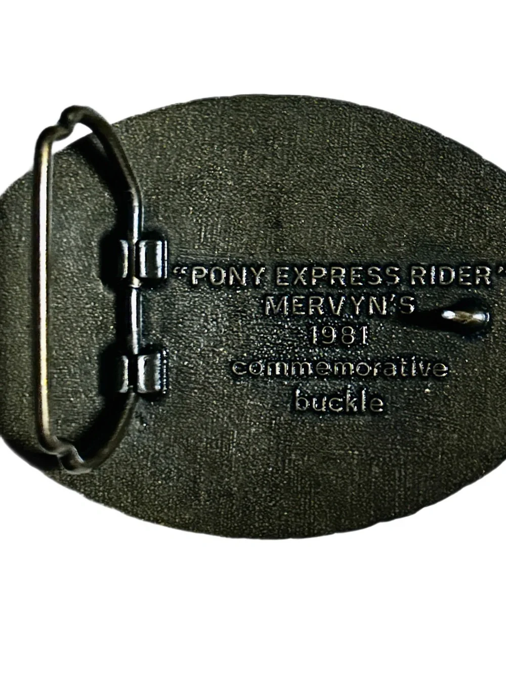 Mervyn’s ~ 1981 ~ Pony Express Rider On Galloping Horse ~ Brass Tone Belt Buckle